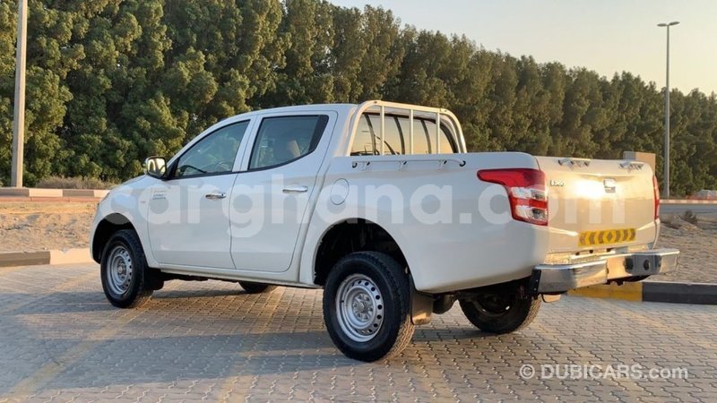 Big with watermark mitsubishi l200 ashanti import dubai 38260