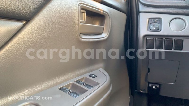 Big with watermark mitsubishi l200 ashanti import dubai 38260