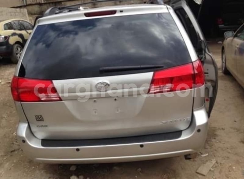 Big with watermark toyota sienna western sekondi takoradi metropolitan 38263