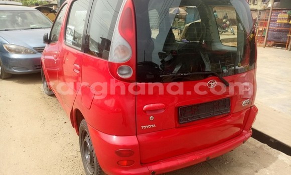 Buy Used Toyota Yaris Verso Red Car in Sekondi–Takoradi Metropolitan in Western