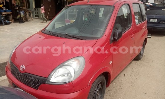 Ra Àlòkù Toyota Yaris Verso Red Ọkọ̀ in Sekondi–Takoradi Metropolitan ni Oorun Ra Àlòkù Toyota Yaris Verso Red Ọkọ̀ in Sekondi–Takoradi Metropolitan ni Oorun