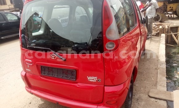 Ra Àlòkù Toyota Yaris Verso Red Ọkọ̀ in Sekondi–Takoradi Metropolitan ni Oorun Ra Àlòkù Toyota Yaris Verso Red Ọkọ̀ in Sekondi–Takoradi Metropolitan ni Oorun