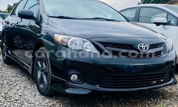 Sayi Na hannu Toyota Corolla Black Mota in Accra a Greater Accra