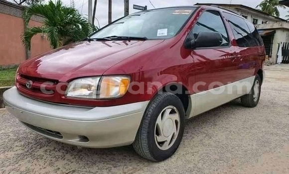 Ra Àlòkù Toyota Sienna Miiran Ọkọ̀ in Accra ni Greater Accra
