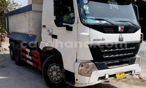 Ra Àlòkù Howo Sinotruck Miiran Ọkọ̀ akẹ́rù ńlá in Accra ni Greater Accra Ra Àlòkù Howo Sinotruck Miiran Ọkọ̀ akẹ́rù ńlá in Accra ni Greater Accra