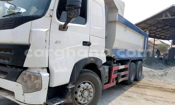 Ra Àlòkù Howo Sinotruck Miiran Ọkọ̀ akẹ́rù ńlá in Accra ni Greater Accra Ra Àlòkù Howo Sinotruck Miiran Ọkọ̀ akẹ́rù ńlá in Accra ni Greater Accra
