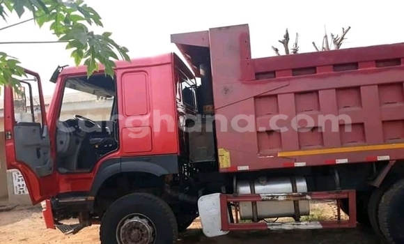 Sayi Na hannu Howo Sinotruck Sauran Babbar mota in Accra a Greater Accra Sayi Na hannu Howo Sinotruck Sauran Babbar mota in Accra a Greater Accra