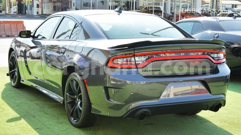 Big with watermark dodge charger ashanti import dubai 38296