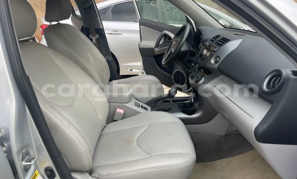Ra Àlòkù Toyota RAV4 Silver Ọkọ̀ in Sekondi–Takoradi Metropolitan ni Oorun Ra Àlòkù Toyota RAV4 Silver Ọkọ̀ in Sekondi–Takoradi Metropolitan ni Oorun