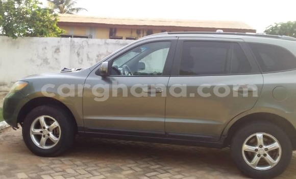 Ra Àlòkù Hyundai Santa Fe Alawọ ewe Ọkọ̀ in Accra ni Greater Accra Ra Àlòkù Hyundai Santa Fe Alawọ ewe Ọkọ̀ in Accra ni Greater Accra