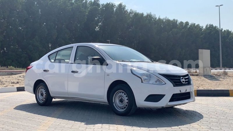 Big with watermark nissan sunny ashanti import dubai 38324