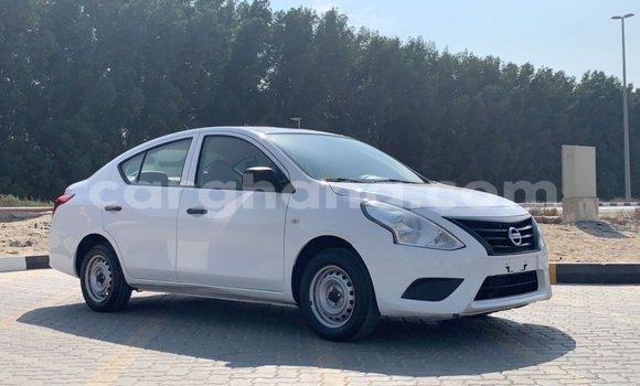 Ra Imported Nissan Sunny funfun Ọkọ̀ in Import - Dubai ni Ashanti Ra Imported Nissan Sunny funfun Ọkọ̀ in Import - Dubai ni Ashanti