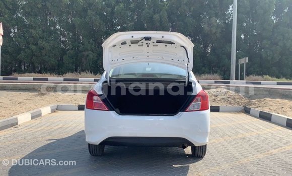 Ra Imported Nissan Sunny funfun Ọkọ̀ in Import - Dubai ni Ashanti Ra Imported Nissan Sunny funfun Ọkọ̀ in Import - Dubai ni Ashanti