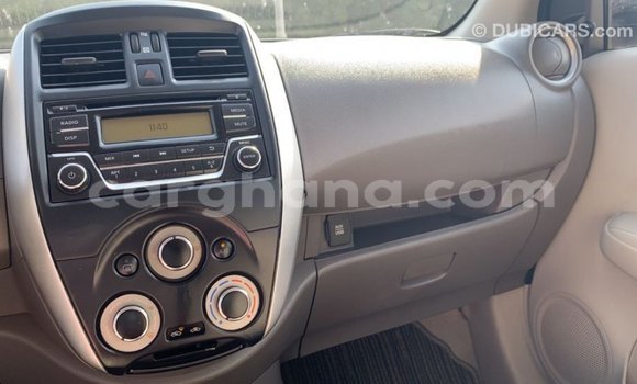 Ra Imported Nissan Sunny funfun Ọkọ̀ in Import - Dubai ni Ashanti Ra Imported Nissan Sunny funfun Ọkọ̀ in Import - Dubai ni Ashanti