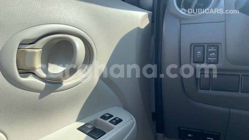 Big with watermark nissan sunny ashanti import dubai 38324