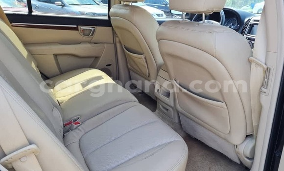 Buy Used Hyundai Santa Fe Black Car in Sekondi–Takoradi Metropolitan in Western Buy Used Hyundai Santa Fe Black Car in Sekondi–Takoradi Metropolitan in Western
