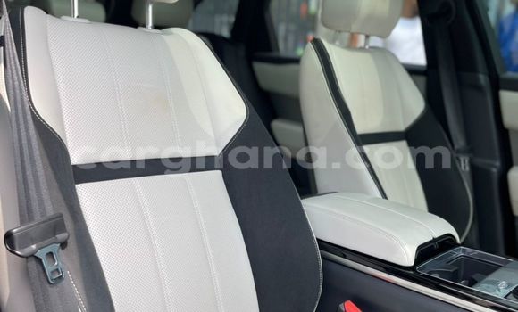 Sayi Na hannu Land Rover Range Rover Velar M Mota in Sekondi–Takoradi Metropolitan a Yamma Sayi Na hannu Land Rover Range Rover Velar M Mota in Sekondi–Takoradi Metropolitan a Yamma