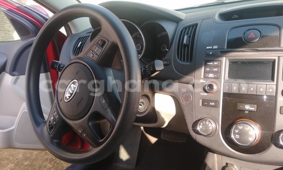 Ra Àlòkù Kia Forte Red Ọkọ̀ in Accra ni Greater Accra Ra Àlòkù Kia Forte Red Ọkọ̀ in Accra ni Greater Accra