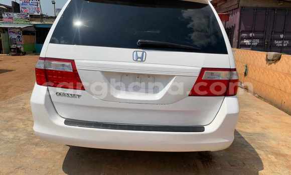 Buy Used Honda Odyssey (North America) White Car in Sekondi–Takoradi Metropolitan in Western Buy Used Honda Odyssey (North America) White Car in Sekondi–Takoradi Metropolitan in Western