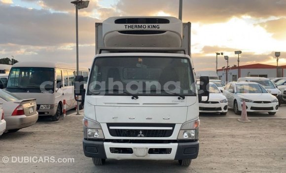 Ra Imported Mitsubishi i funfun Ọkọ̀ in Import - Dubai ni Ashanti Ra Imported Mitsubishi i funfun Ọkọ̀ in Import - Dubai ni Ashanti