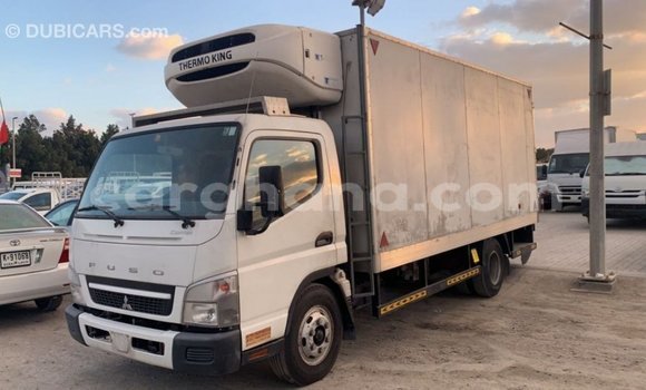 Ra Imported Mitsubishi i funfun Ọkọ̀ in Import - Dubai ni Ashanti Ra Imported Mitsubishi i funfun Ọkọ̀ in Import - Dubai ni Ashanti