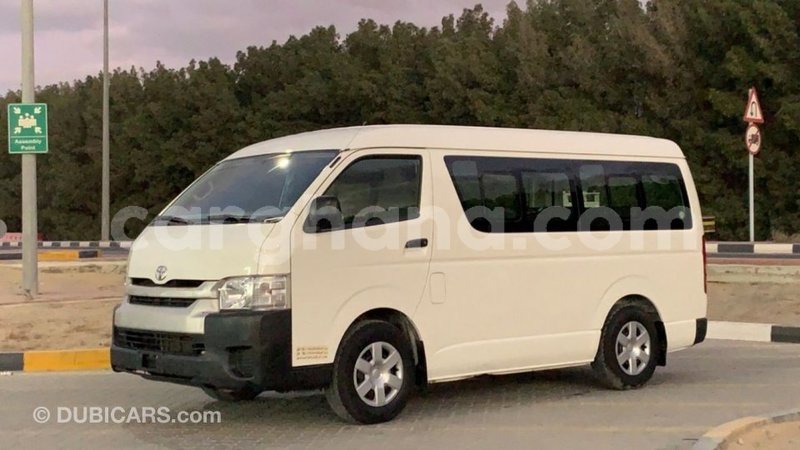 Big with watermark toyota hiace ashanti import dubai 38386