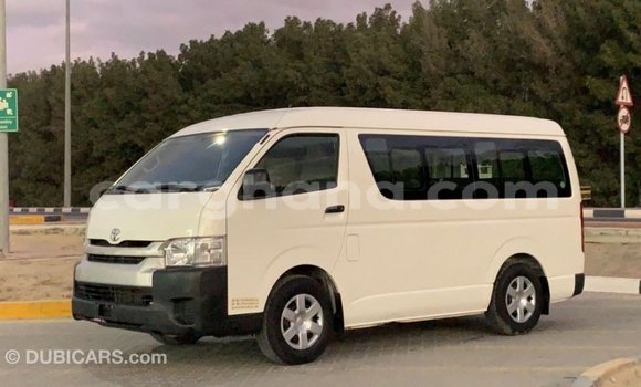 Ra Imported Toyota Hiace funfun Ọkọ̀ in Import - Dubai ni Ashanti Ra Imported Toyota Hiace funfun Ọkọ̀ in Import - Dubai ni Ashanti