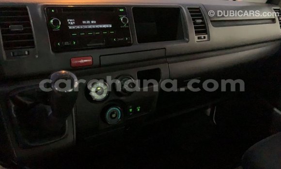 Ra Imported Toyota Hiace funfun Ọkọ̀ in Import - Dubai ni Ashanti Ra Imported Toyota Hiace funfun Ọkọ̀ in Import - Dubai ni Ashanti