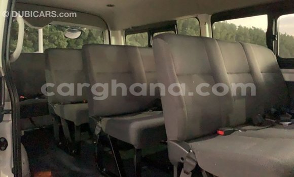 Ra Imported Toyota Hiace funfun Ọkọ̀ in Import - Dubai ni Ashanti Ra Imported Toyota Hiace funfun Ọkọ̀ in Import - Dubai ni Ashanti