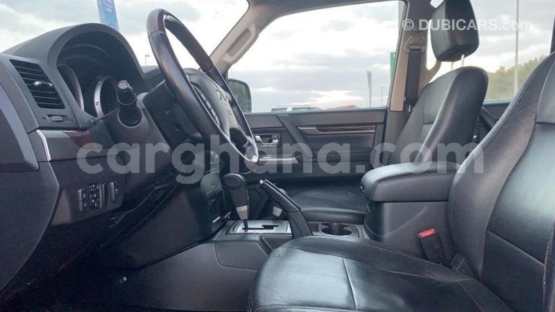 Big with watermark mitsubishi pajero ashanti import dubai 38387