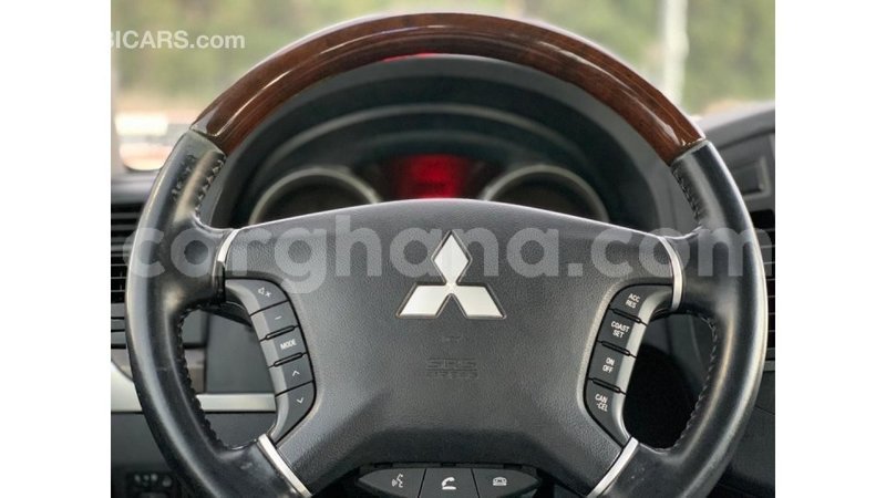 Big with watermark mitsubishi pajero ashanti import dubai 38387