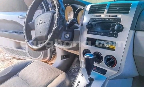 Ra Àlòkù Dodge Caliber Miiran Ọkọ̀ in Accra ni Greater Accra Ra Àlòkù Dodge Caliber Miiran Ọkọ̀ in Accra ni Greater Accra