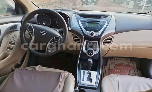 Sayi Na hannu Hyundai Elantra White Mota in Accra a Greater Accra Sayi Na hannu Hyundai Elantra White Mota in Accra a Greater Accra