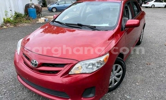 Sayi Na hannu Toyota Corolla Red Mota in Accra a Greater Accra