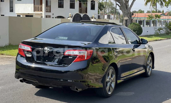 Sayi Na hannu Toyota Camry Black Mota in Accra a Greater Accra Sayi Na hannu Toyota Camry Black Mota in Accra a Greater Accra