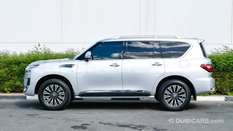 Big with watermark nissan patrol ashanti import dubai 38430