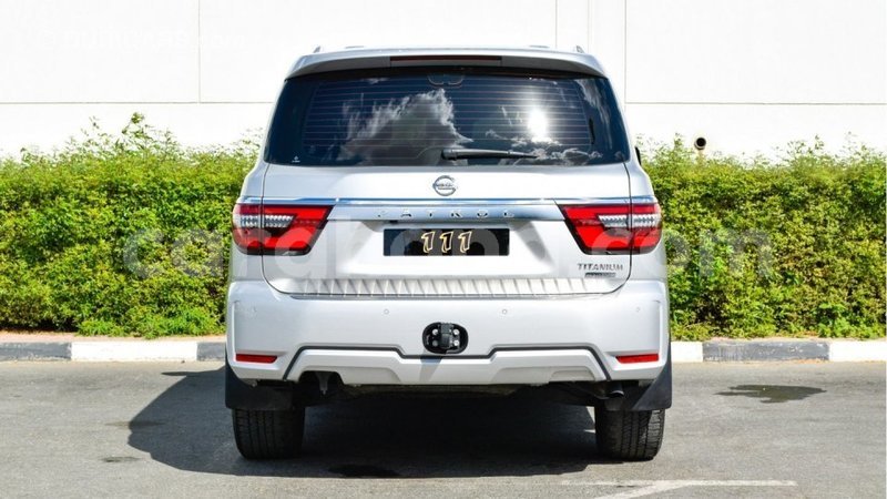 Big with watermark nissan patrol ashanti import dubai 38430