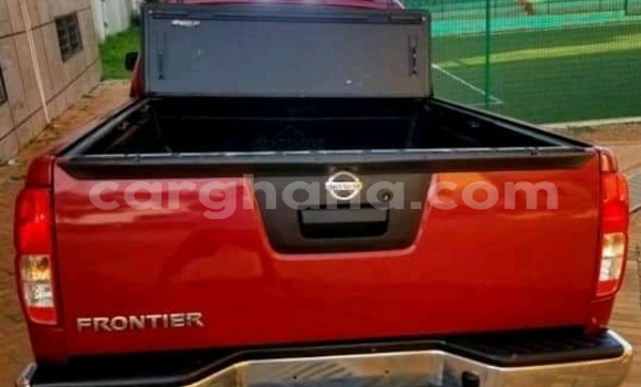 Sayi Na hannu Nissan Frontier Red Mota in Accra a Greater Accra Sayi Na hannu Nissan Frontier Red Mota in Accra a Greater Accra