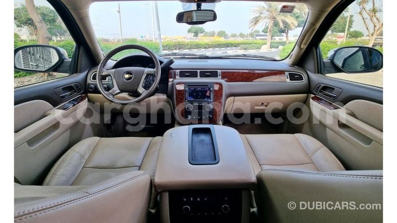 Big with watermark chevrolet tahoe ashanti import dubai 38448