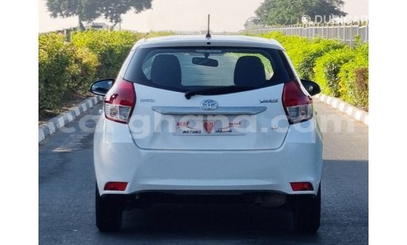 Ra Imported Toyota Yaris funfun Ọkọ̀ in Import - Dubai ni Ashanti Ra Imported Toyota Yaris funfun Ọkọ̀ in Import - Dubai ni Ashanti
