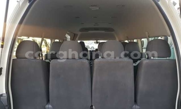 Sayi Na hannu Toyota Hiace White Mota in Accra a Greater Accra Sayi Na hannu Toyota Hiace White Mota in Accra a Greater Accra
