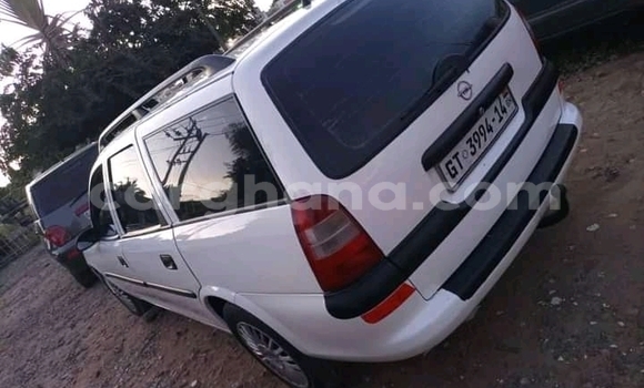 Ra Àlòkù Opel Astra Miiran Ọkọ̀ in Accra ni Greater Accra Ra Àlòkù Opel Astra Miiran Ọkọ̀ in Accra ni Greater Accra