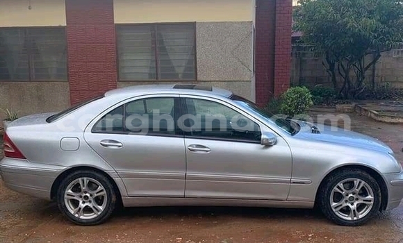 Ra Àlòkù Mercedes-Benz C180 coupe Miiran Ọkọ̀ in Accra ni Greater Accra Ra Àlòkù Mercedes-Benz C180 coupe Miiran Ọkọ̀ in Accra ni Greater Accra