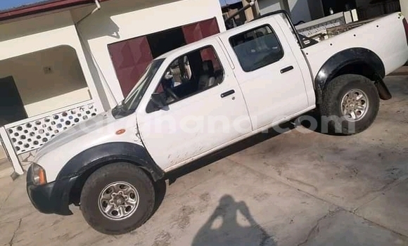 Buy Used Nissan Hardbody White Car in Accra in Greater Accra Buy Used Nissan Hardbody White Car in Accra in Greater Accra
