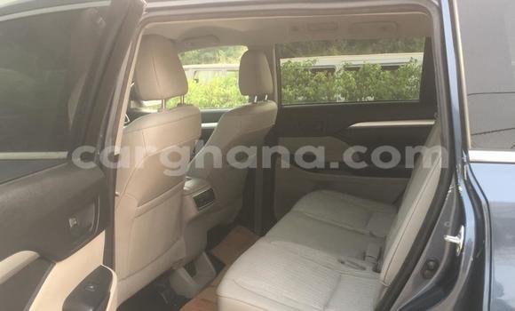 Sayi Imported Toyota Highlander Blue Mota in Kumasi a Ashanti Sayi Imported Toyota Highlander Blue Mota in Kumasi a Ashanti
