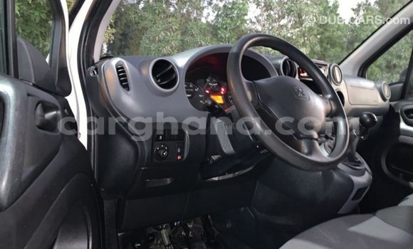 Ra Imported Peugeot Partner funfun Ọkọ̀ in Import - Dubai ni Ashanti Ra Imported Peugeot Partner funfun Ọkọ̀ in Import - Dubai ni Ashanti