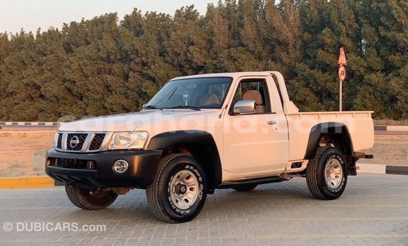 Ra Imported Nissan Patrol funfun Ọkọ̀ in Import - Dubai ni Ashanti Ra Imported Nissan Patrol funfun Ọkọ̀ in Import - Dubai ni Ashanti