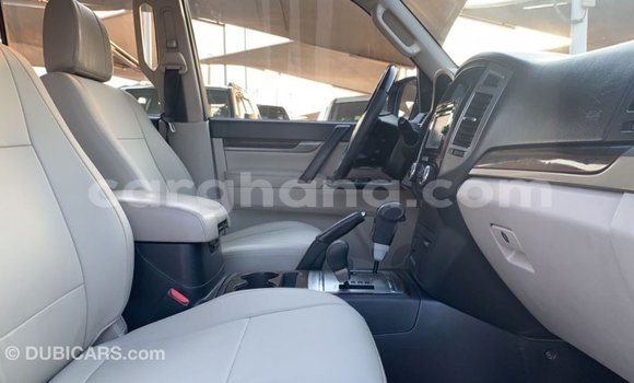 Ra Imported Mitsubishi Pajero funfun Ọkọ̀ in Import - Dubai ni Ashanti Ra Imported Mitsubishi Pajero funfun Ọkọ̀ in Import - Dubai ni Ashanti