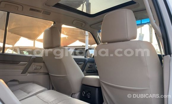 Ra Imported Mitsubishi Pajero funfun Ọkọ̀ in Import - Dubai ni Ashanti Ra Imported Mitsubishi Pajero funfun Ọkọ̀ in Import - Dubai ni Ashanti