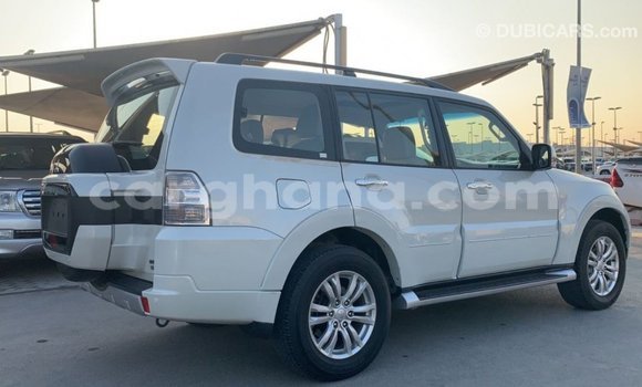 Buy Import Mitsubishi Pajero White Car in Import - Dubai in Ashanti Buy Import Mitsubishi Pajero White Car in Import - Dubai in Ashanti